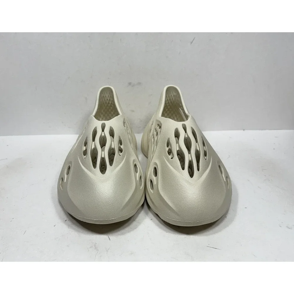 Adidas Yeezy Foam RNNR Sand Men's Size 10‎ Shoes Slip On Runner